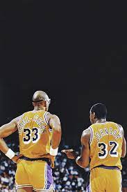 Pin By Bill Lisy On Lakers Magic Johnson Nba Legends Kareem Abdul Jabbar