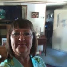 Diane Couch's Instagram, Twitter & Facebook