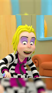 Heidi Cherry's Instagram, Twitter & Facebook