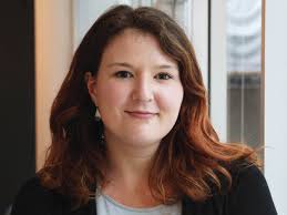 Carolyn Nicol's Instagram, Twitter & Facebook