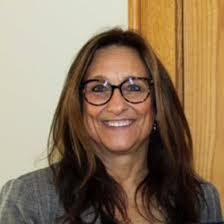 Kelly Basile's Instagram, Twitter & Facebook