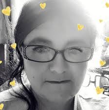 Geraldine Harvey's Instagram, Twitter & Facebook