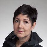 O datum literátčina narození, jakož i o její původ, se ovšem vedou spory. Marie Nemcova Mdif