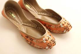 Ladies shoe brands in pakistan. Best Local Brands To Buy Your Bridal Shoes From