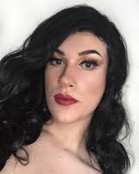 Cheryl Kiely's Instagram, Twitter & Facebook