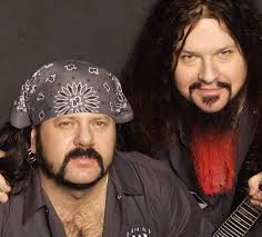 Pantera tabs, chords, guitar, bass, ukulele chords, power tabs and guitar pro tabs including 5 minutes alone, a new level, becoming, 13 steps to nowhere, 10s. Pantera Co Founder Vinnie Paul Dies At 54 13 Years After His Brother Dimebag Darrell Was Shot Dead On Stage Abc News