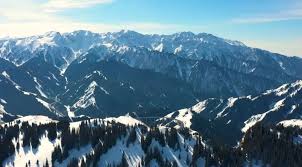 赛里木湖初雪都来了，你还不来吗？-腾讯新闻