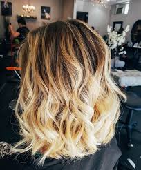 Coupe de cheveux homme blond mi long ~ cheveux meche blonde cheveux colorés ou méchés 7 erreurs à éviter absolument blonde brune ou rousse les femmes aux cheveux colorés font souvent les mêmes erreurs mèches blondes ment les faire ment les entretenir jennifer lopez nicole ritchie amel. 1001 Looks Impressionnant Avec Le Balayage Blond
