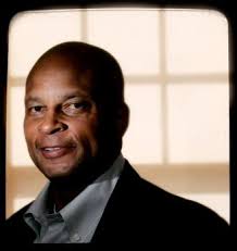 Ronnie Lott takes fall from TV set