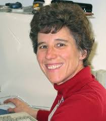 Rosalyn Singleton's Instagram, Twitter & Facebook