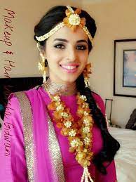 Wedding Makeup Artist Varsha Gidwani Best Bridal Makeup In Mumbai Wedmegood Makeup Wedding Bridal Hair Pictures Indian Bridal Makeup Indian Bridal