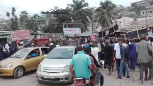 Une annonce qui intervient au. Kongo Central La Population De Matadi Manifeste Contre La Construction Du Pont Route Rail Brazzaville Kinshasa Africa24sur24