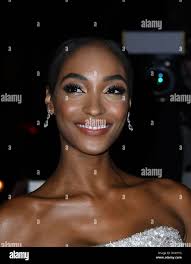 Catherine dunn hi-res stock photography and images