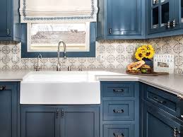 Whoever Said Feeling Blue Was A Bad Thing Never Saw This Kitchen Designed By Charmean Neithart The Cabinets Paired W Kitchen Beautiful Kitchens Kitchen Design
