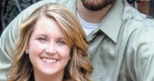 Stultz, Musselman to wed next Sept.