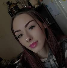 🚨 En Californie, Jacqueline Ma, élue "professeure de l'année" en 2023, a  avoué avoir abusé de 2 élèves âgés de 11 et 12 ans. Elle échangeait avec  eux des images sexuelles, des