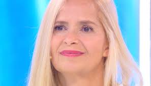 La excéntrica vida de grecia colmenares, a sus 57 años y alejada de la televisión. Farewell To Gustavo Guillen Emilio In The Soap Manuela With Grecia Colmenares