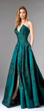 فساتين سهرة طويلة 2019 من أرقى دور الموضة العالمية مس ناني نتشارك الحياة Beautiful Party Dresses Prom Dresses Sleeveless Dresses