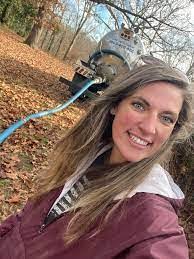 Bonnie Tadlock's Instagram, Twitter & Facebook