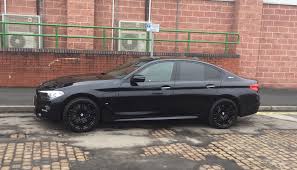 This 2019 bmw 5 series 4dr 530i features a 2.0l 4 cylinder 4cyl gasoline engine. 530e Msport Individual Azurite Black New Pics Bmw 5 Series Forum G30