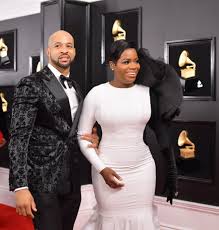 Fantasia barrino news, gossip, photos of fantasia barrino, biography, fantasia barrino boyfriend list 2016. Fantasia Barrino Husband Kendall Taylor Show Pda As They Kiss In Teaser Pic For Their Podcast