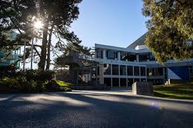 Note that you must be at least 15 years old to apply for daca. Dream Resource Center Collabs With Immigration Legal Defense To Help Students Apply For Daca Golden Gate Xpress