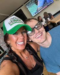 Weller had a special guest stop by today🎅