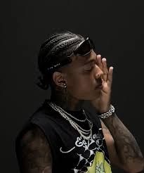 ALEXA: deutsche Übersetzung von LH CHUCRO