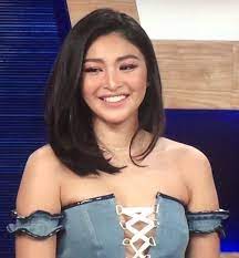 Nadine lustre already received her first best actress award for ulan from no less than the asian academy creative awards! Indaknadinesaitsshowtime Ctto Nadine Lustre Outfits Asian Skin Tone Lady Luster