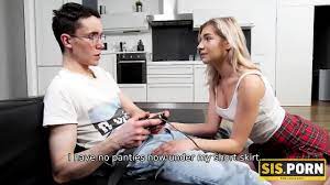 SIS.PORN. Sex with stepsister is much better for boy than a video game -  XVIDEOS.COM