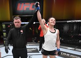 A thrilling yet decisive welterweight title bout headlined ufc 258 on saturday from the ufc apex facility in las vegas. Ufc 258 The Scorecard