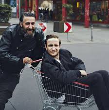 Courtnay has 1 job listed on their profile. 4 Blocks Frederick Lau Kida Ramadan Uber Die Serie Neid Unter Mannern Und Geld Watson