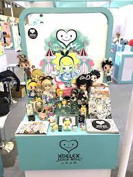 大家好我是心夢品牌藝術家hoelex浩理斯 主要創作為愛作夢的 amisa愛米莎 從夢鏡探索人與人心境世界的心夢少女 imagine to realise 想像實現 創造你我心宇宙 畫出夢想星奇蹟 2019上海國際授權展2019 10 16 1 electronic products gifts alice