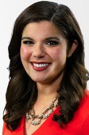 Amanda Roberts's Instagram, Twitter & Facebook