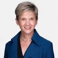 Heidi Dillard's Instagram, Twitter & Facebook