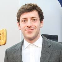 Alex Edelman to Receive Special Tony Award for 'Just for Us'