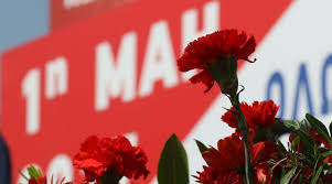 Ο βαρουφάκης χωρίς μάσκα και προφυλάξεις διαδήλωσε στο σύνταγμα (pic). Prwtomagia 2020 H Ergasia Se Karantina Omws H Anoi3h 8a R8ei Mera25