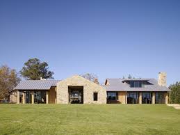 (photo courtesy of woodside residence.) Mountain Wood In Woodside California By Walker Warner Architects