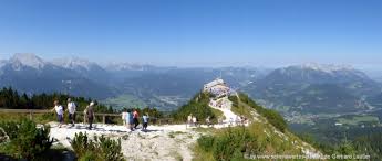 Commissioned and overseen by martin bormann, the home remains an impressive feat of engineering even today. Das Kehlsteinhaus Hitler Eagles Nest Berchtesgaden Obersalzberg Aufzug