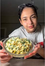 Tart Kalıbında Yoğurtlu Patates Salatası