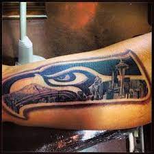 560 x 384 jpeg 95 кб. And This Seahawks Tattoo Combining The Logo With The Seattle Skyline Is Truly Inspired Badass Tattoos Seattle Tattoo Football Tattoo