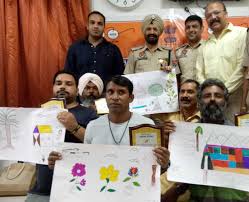 Tribal art home decor wall art clean india posters poster art poster drawing student encouragement india holiday homework drawing images. Prisoners Take Part In Drawing Contest On Swachh Bharat