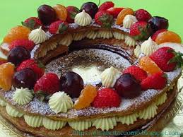 Allergeni torta millefoglie con crema pasticcera e gocce di cioccolato: Elisabetta Cuomo Blog Di Pasticceria E Rosticceria Millefoglie Con Crema Chantilly E Frutta