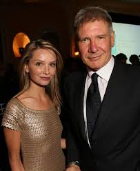 22 years harrison ford and calista flockhart first met at the 2002 golden globe awards, when ford was 60 and flockhart was 38. Calista Flockhart And Her Later Happiness