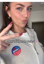 A FRESH NEW WEEK!😊 join my live !! #vote #comfyclothes #joinmylive