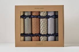 Find great deals on ebay for luxury christmas crackers. Luxury Christmas Crackers 2020 7 Of The Best Tatler