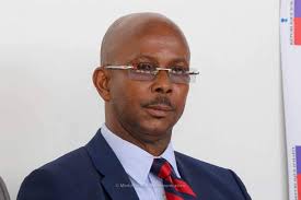 BAT BRAVO POU SEZA, AH DEZOLE, POU LAPEN ! Èske w te konnen Sitwayen Jan  Michèl Lapen bat rekò mondyal. Se premye moun sou latè beni ki demisyone  kòm Premye Minis epi