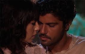 Tiago Leifert chama pupilo de Michel Teló de 'sapão' e web aprova