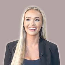 Nora Cristobal's Instagram, Twitter & Facebook