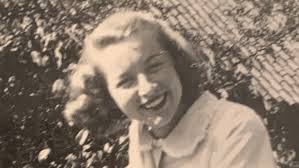 Heather Glendenning's Instagram, Twitter & Facebook